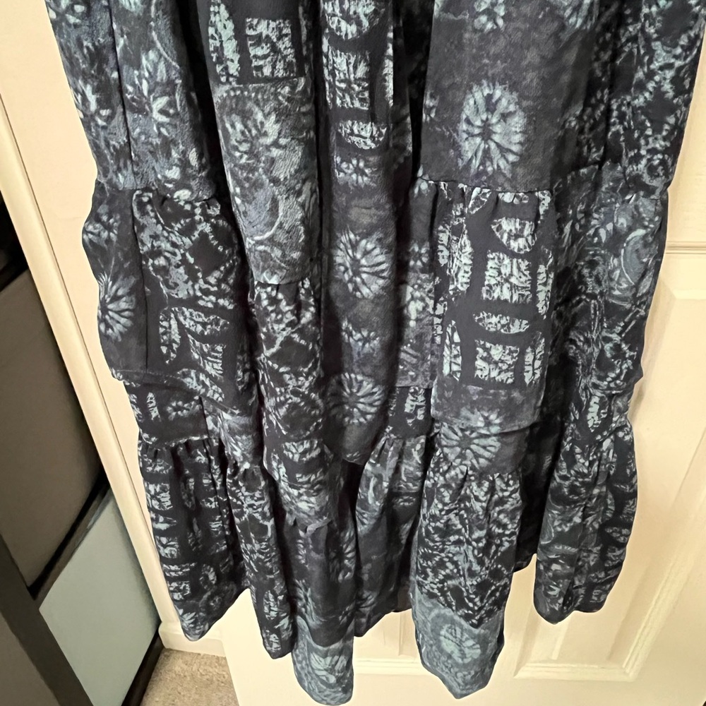 Lauren Ralph Lauren Blue Patterned Maxi Dress - Picture 5 of 12
